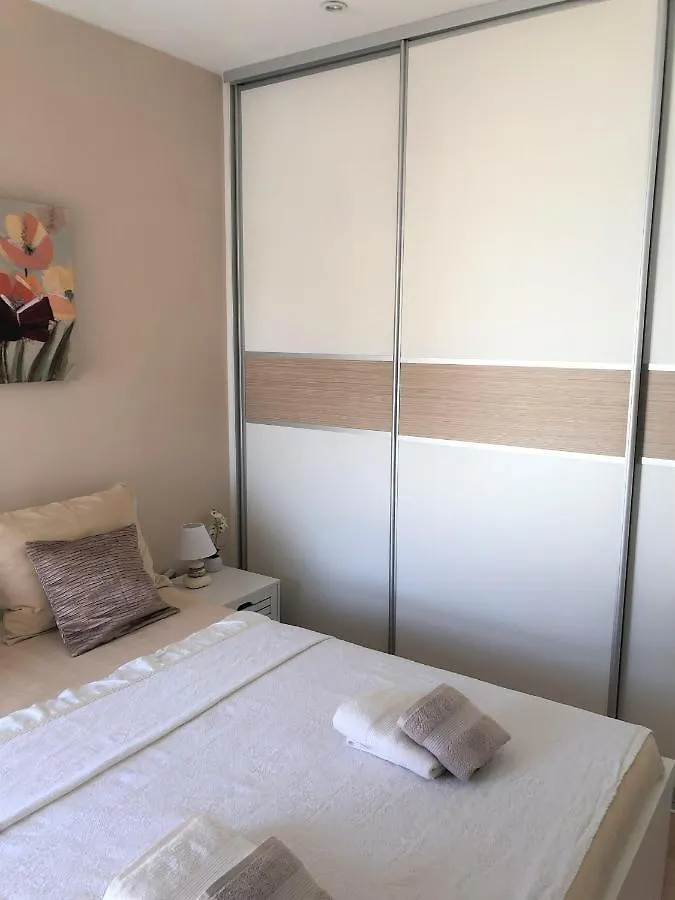 Sunset View Apartment - Cozy Apartment With Stunning Panoramic View Traù