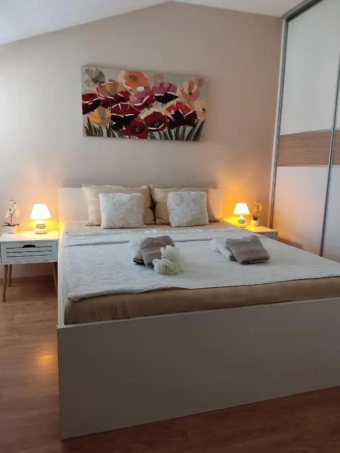 Sunset View Apartment - Cozy Apartment With Stunning Panoramic View Traù