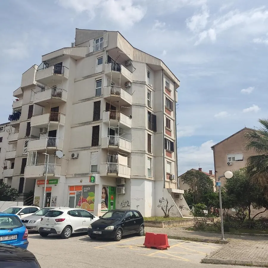 Sunset View Apartment - Cozy Apartment With Stunning Panoramic View Traù Croazia